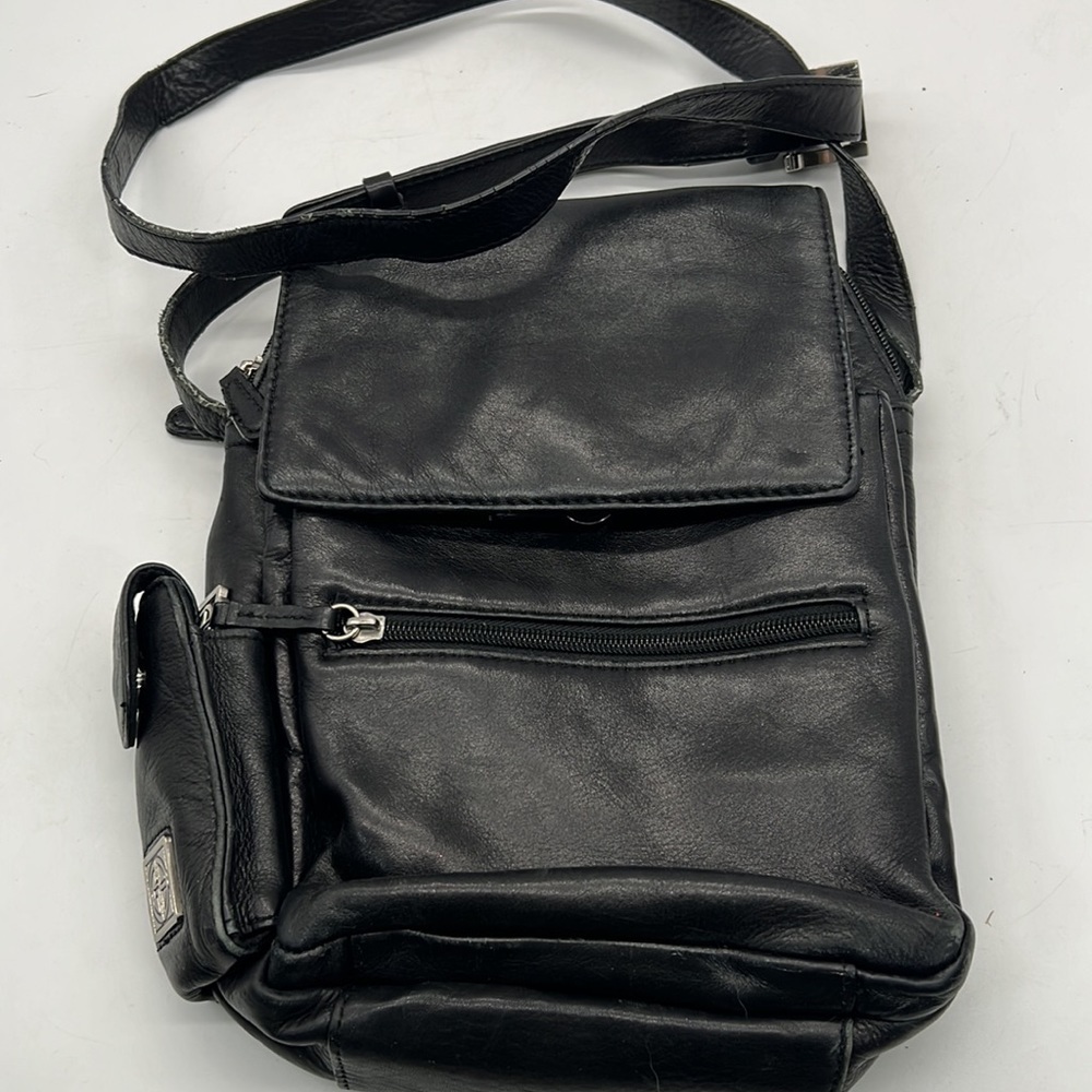 Giani Bernini Black Leather Vintage Crossbody Bag